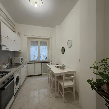 Brezza Albaro Appartamento